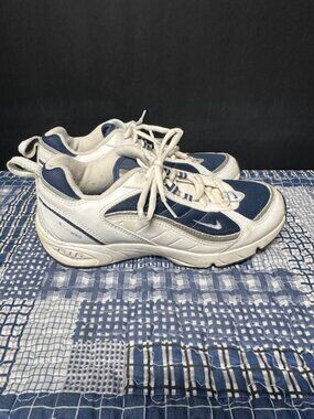 Vintage Nike Air Run Walk Woman's Size 8.5